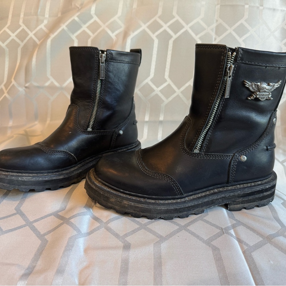 Harley-Davidson Black Leather Boots with Red Insole